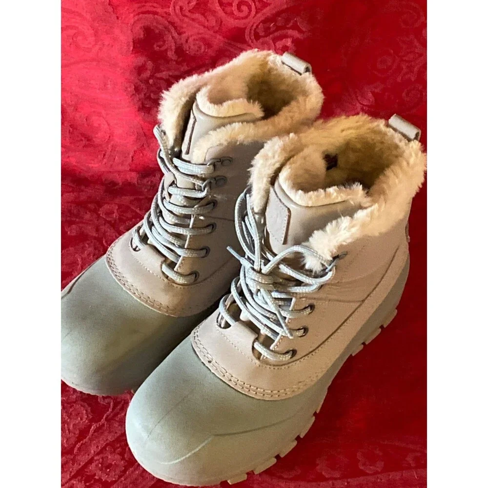 All in Motion Girls Gray Snow booties Sz 5